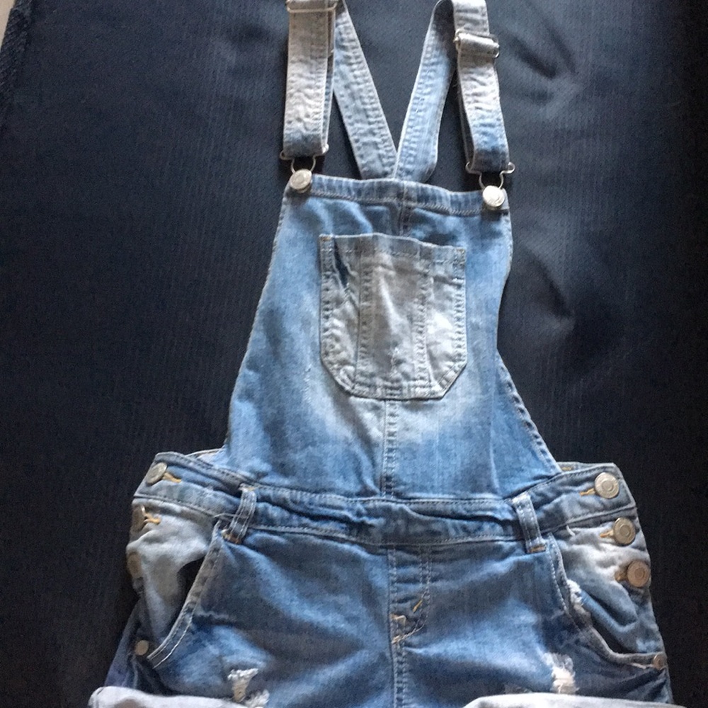 Cute Shorts Overalls!